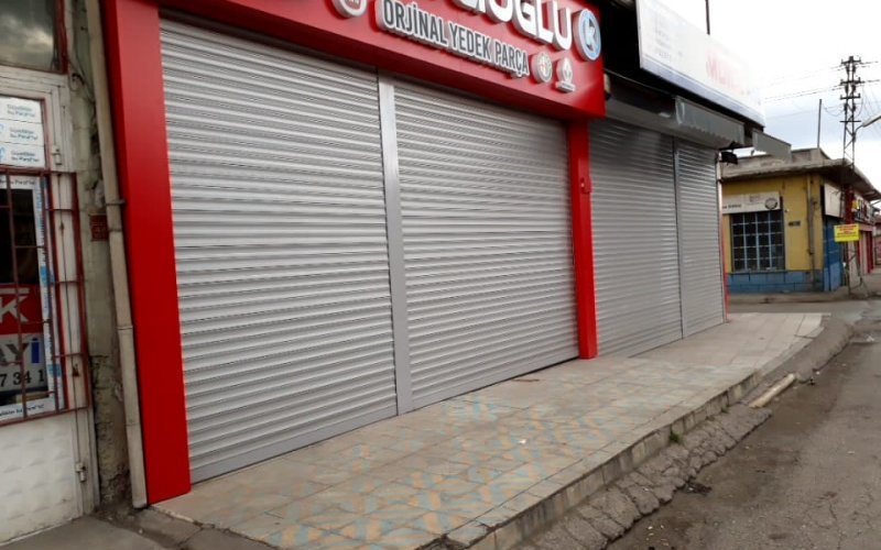 Sarmal İşyeri Kapı Montajı
